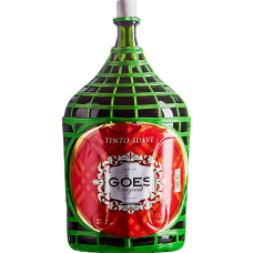 Vinho Brasileiro Tinto De Mesa Suave GÓes Garrafão 4,5 L Vinho Brasileiro Tinto De Mesa Suave GÓes Garrafão 4,5 L